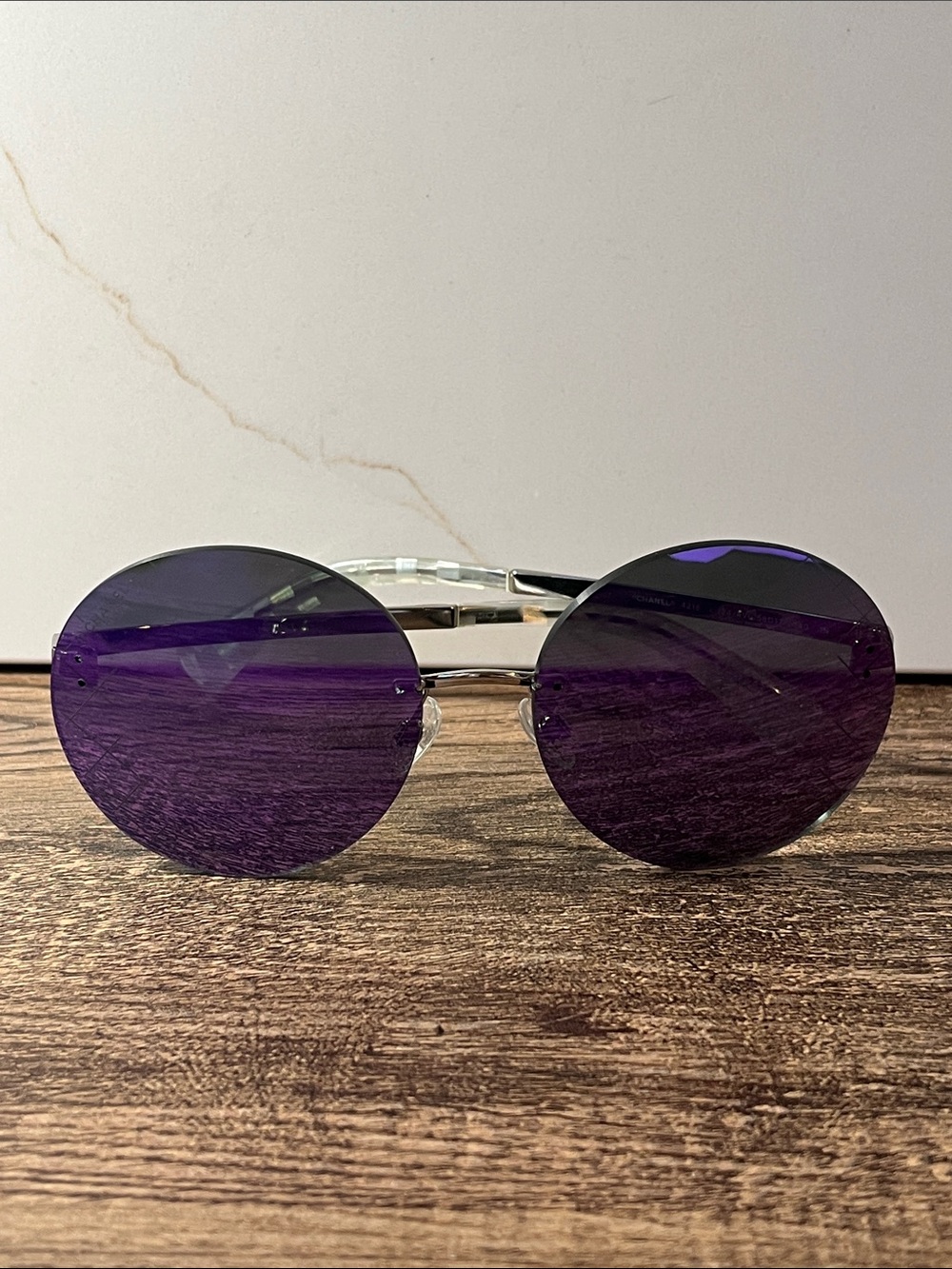 Authentic CHANEL Round Sunglasses with Purple mirror Lenses.4216 c.124/4V